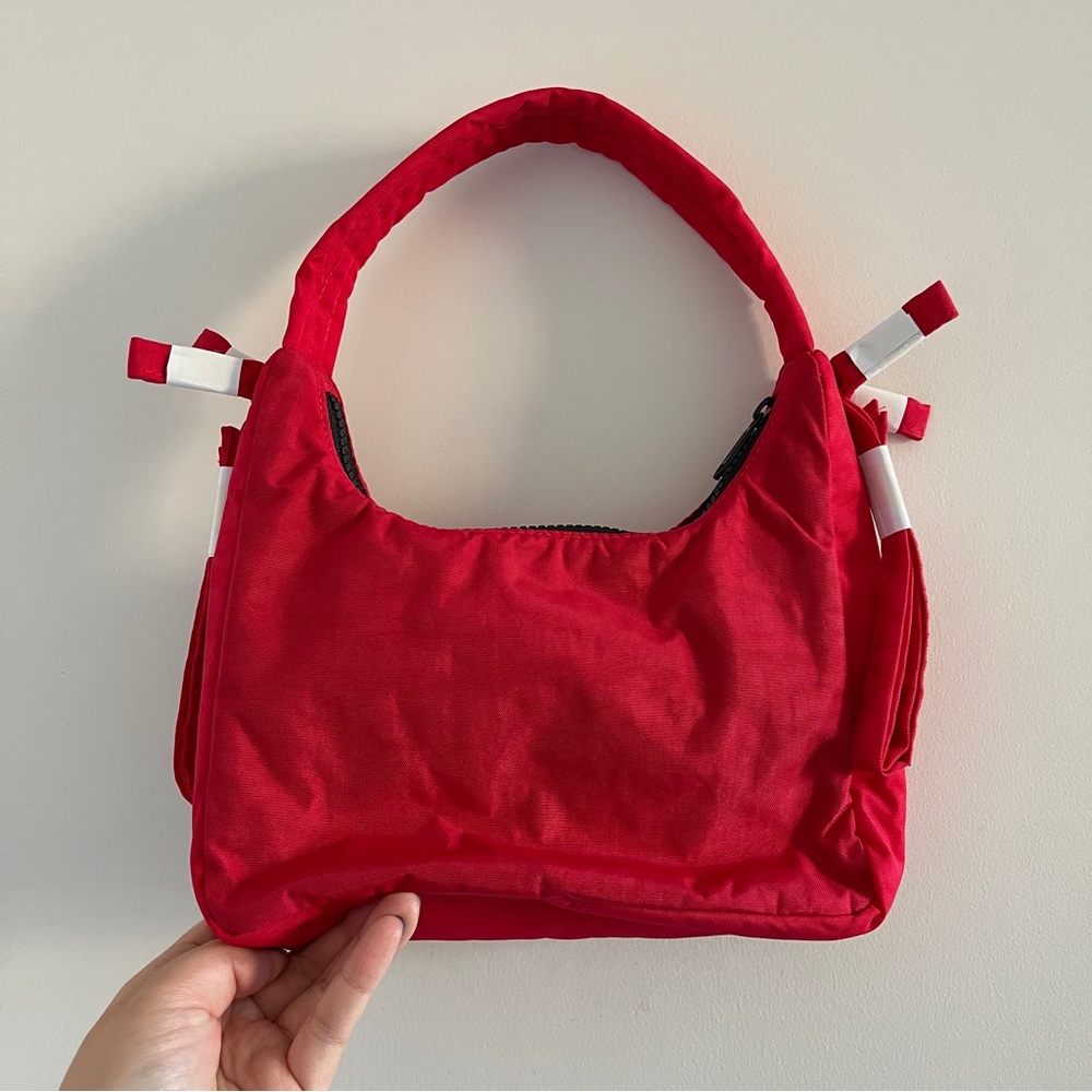 BAGGU X Sandy Liang Bow Bag Candy Apple Red - Picture 5 of 9